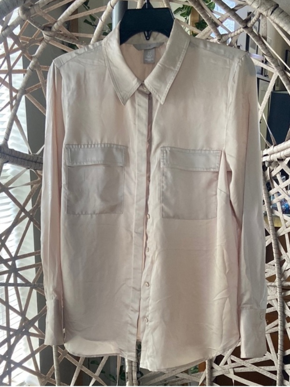 H&M button up blouse